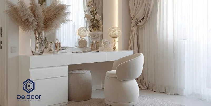 Kích Thước Bàn Trang Điểm Gỗ Chuẩn Đẹp & Tiện Lợi Nhất 2025
